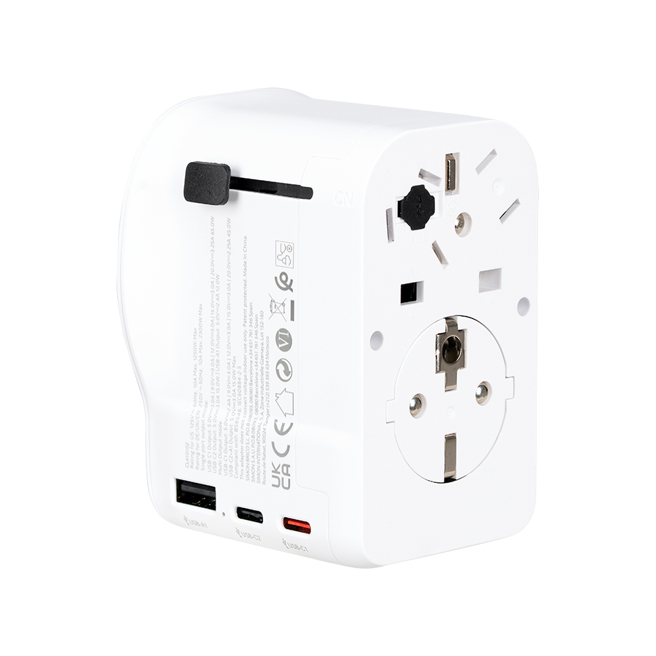 ADAPTADOR DE VIAJE UNIVERSAL 2 USB C + 1 USB A 20W SIMON
