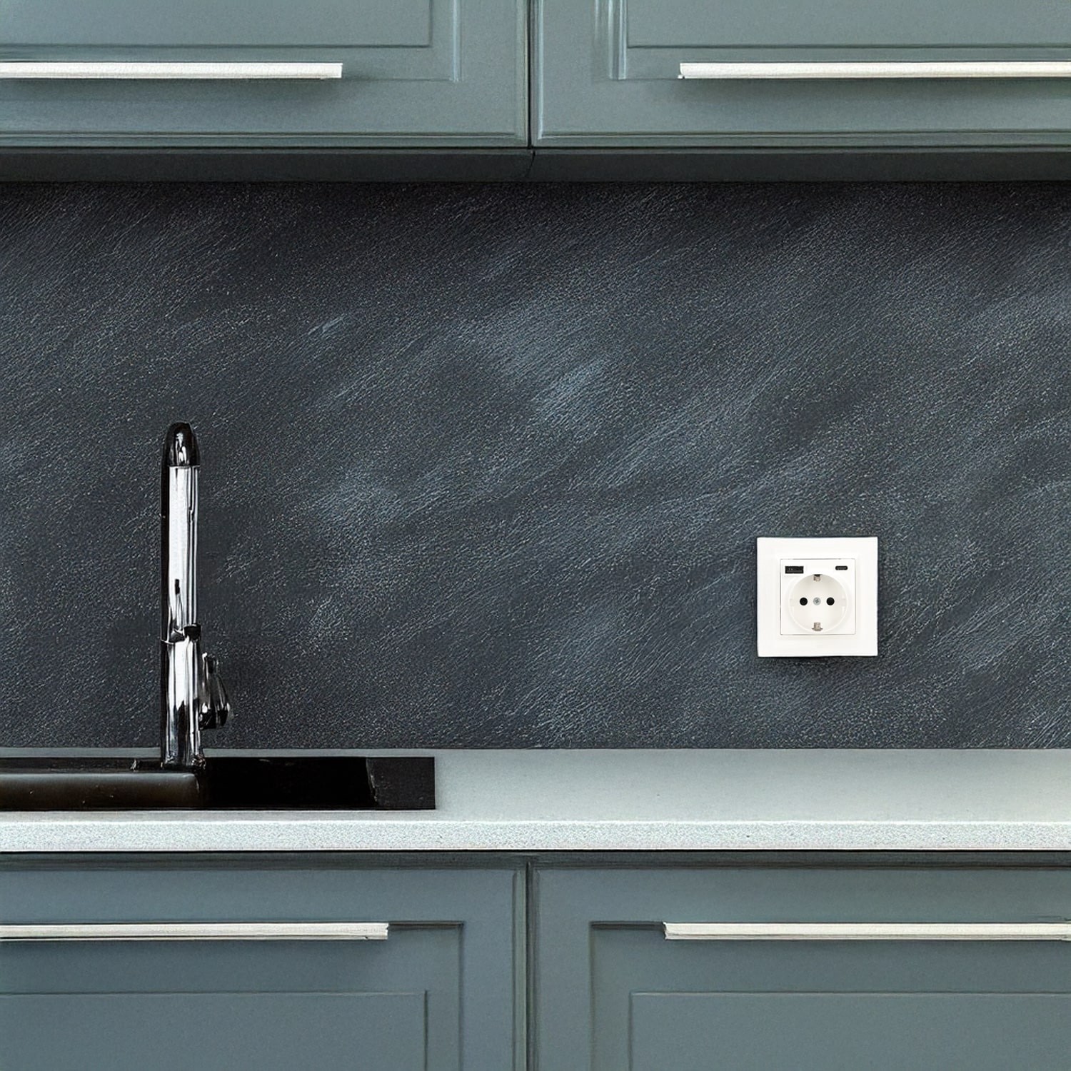 ENCHUFE SCHUKO CON USB A+C BLANCO SIMON 10