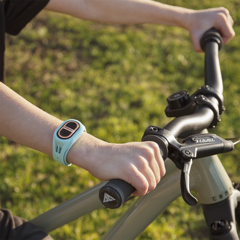 Brazalete Repele Mosquitos Verde Claro Coati