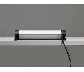 BASE MÚLTIPLE CON FIJACIÓN PARA MESA 4 TOMAS 16A 250V + 3 USB CON CABLE 1,5M 3G1,5 EN ALUMINIO SIMON