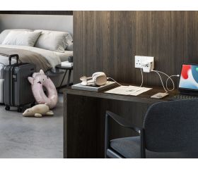 ADAPTADOR DE VIAJE UNIVERSAL 2 USB C + 1 USB A 65W SIMON