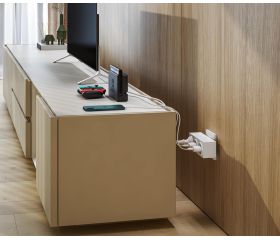 ADAPTADOR GIRATORIO 180 GRADOS PLUG III 3 TOMAS 16A 250V
