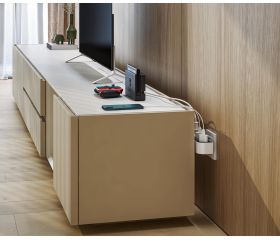 ADAPTADOR GIRATORIO 180 GRADOS PLUG III 3 TOMAS 16A 250V