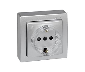Base de enchufe schuko monobloc 16 A 250V~ con dispositivo seguridad y embornamiento a tornillo aluminio Simon 73 Loft