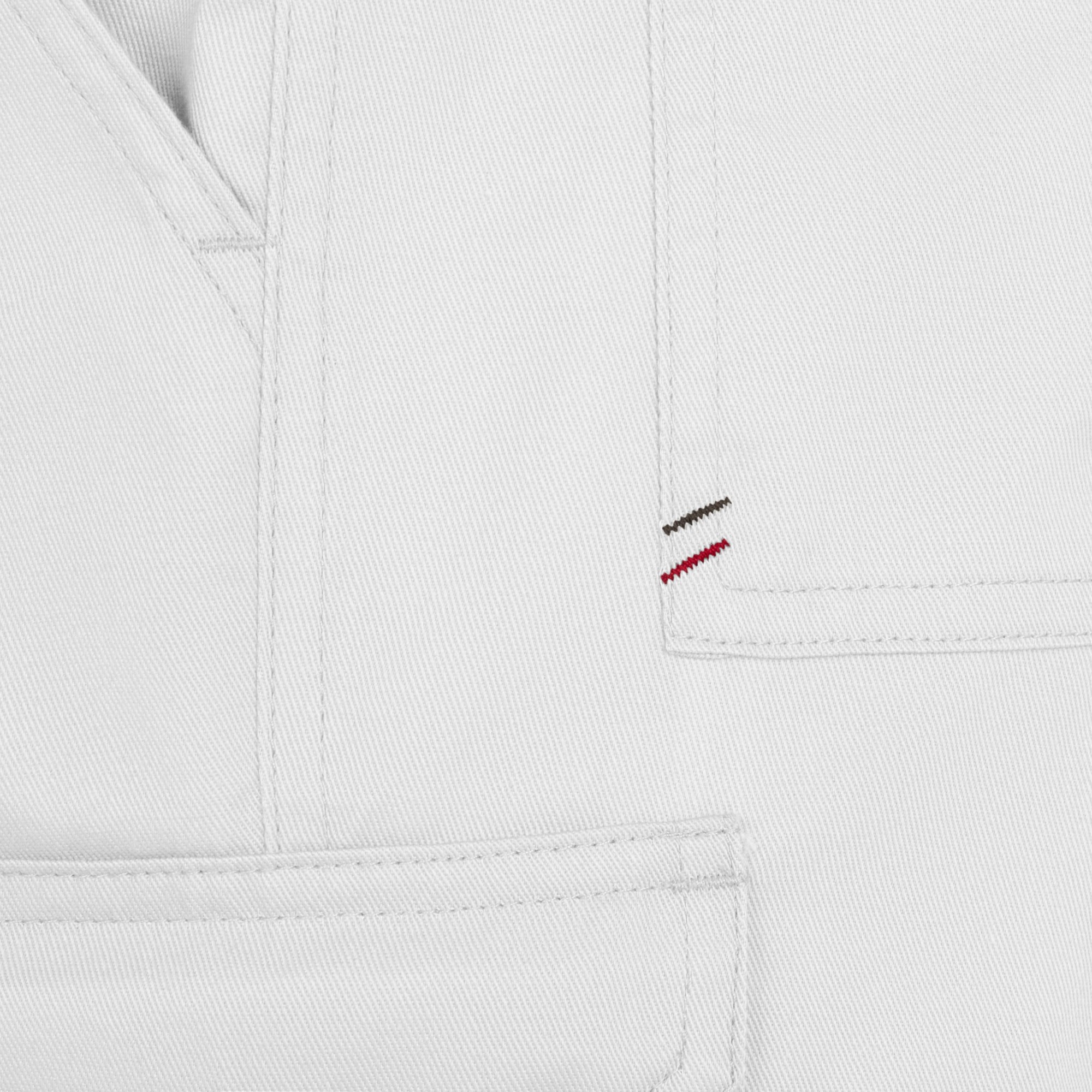 103026.PANTALÓN MULTIBOLSILLOS BLANCO 34