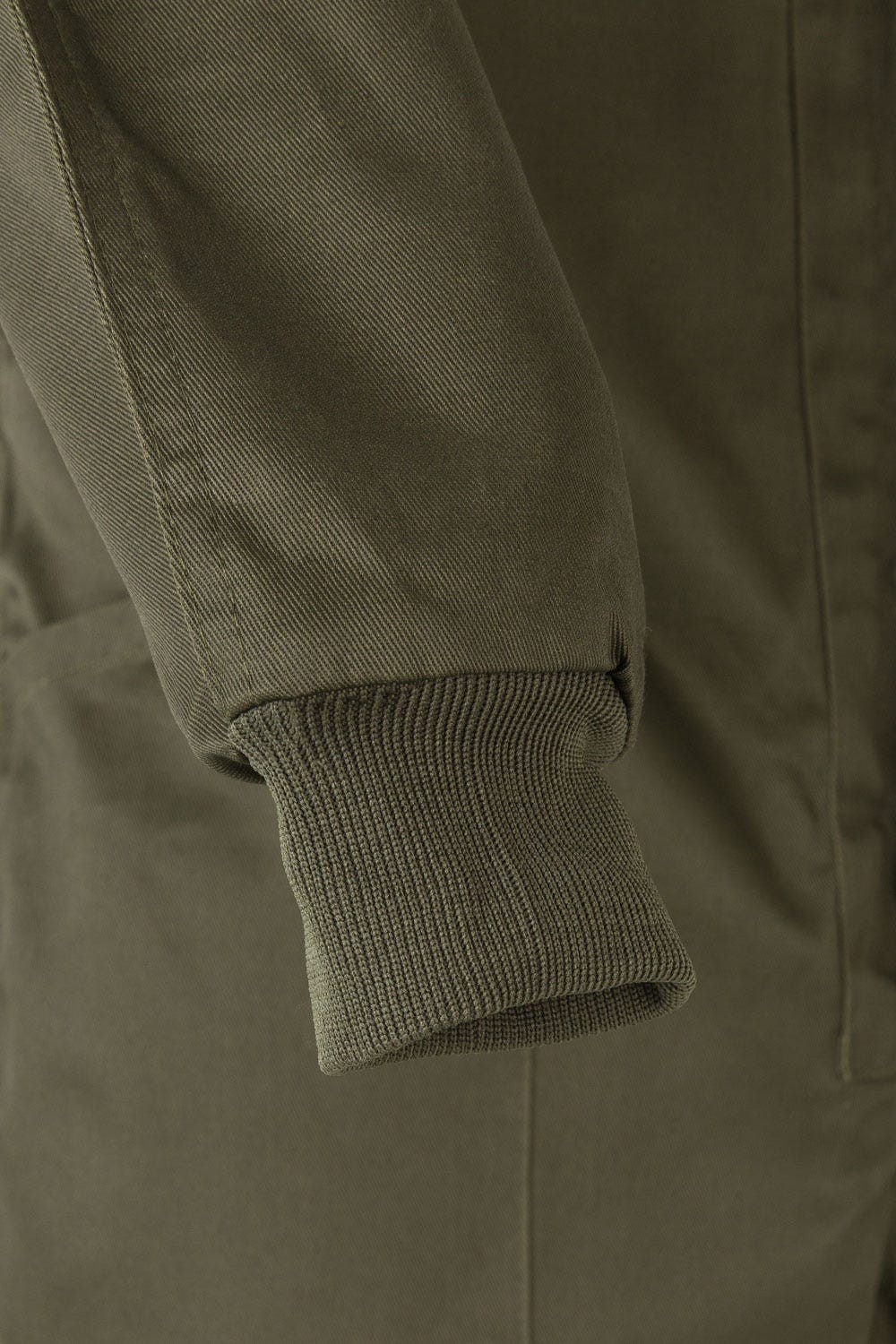 214.MONO VERDE CAZA 48