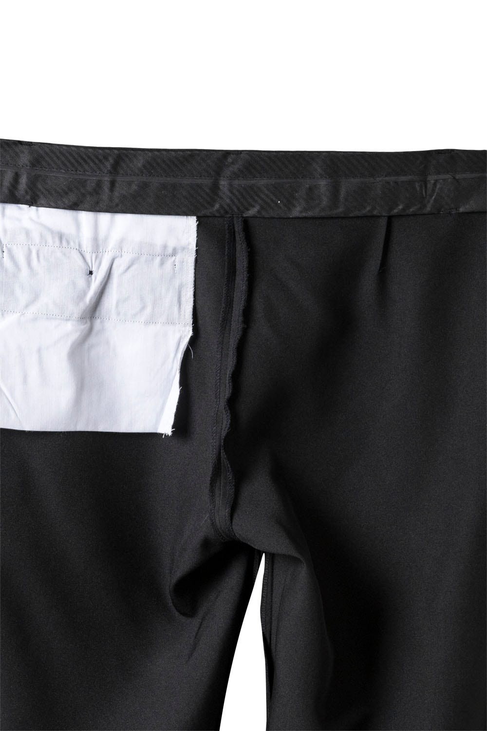 403001.PANTALÓN UNISEX NEGRO 36