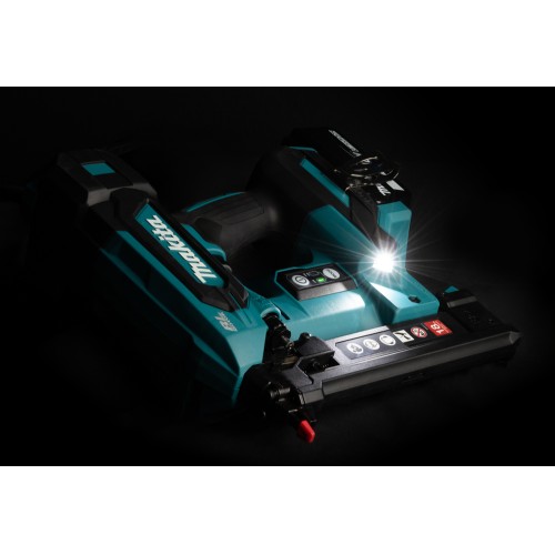 DST630Z Grapadora LXT®