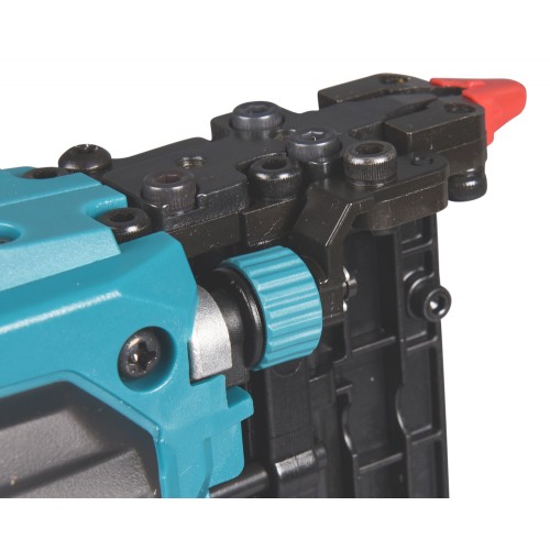 PT001GZ Clavadora XGT®