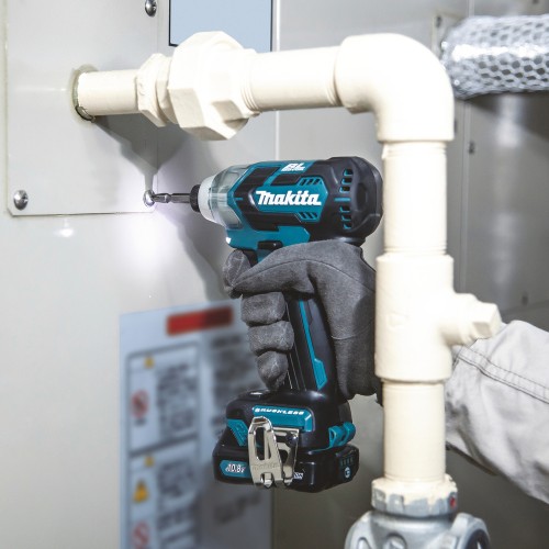 TD111DSAE Atornillador de impacto CXT®
