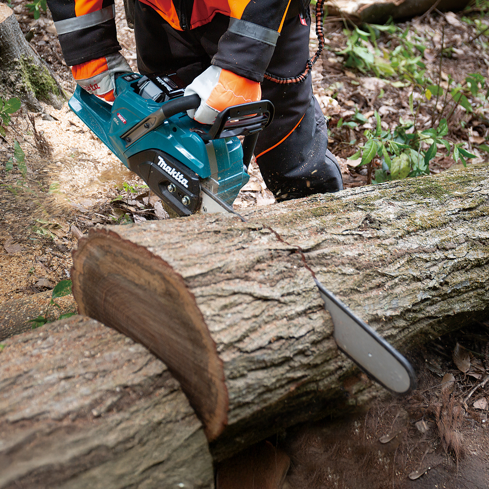 UC030GE101 Sierra de cadena XGT®