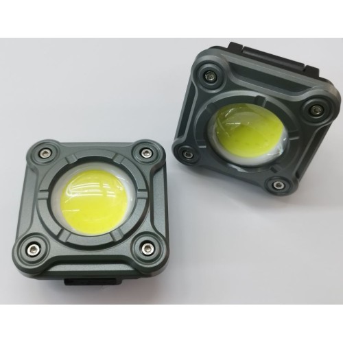 PROYECTOR LED COB MINI RECARGABLE 10W