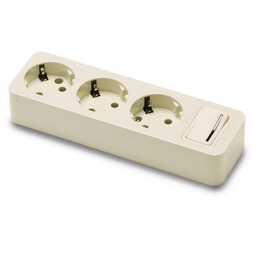 BASE MULTIPLE 3T C/TT+INTERR 16A 250V BLANCO