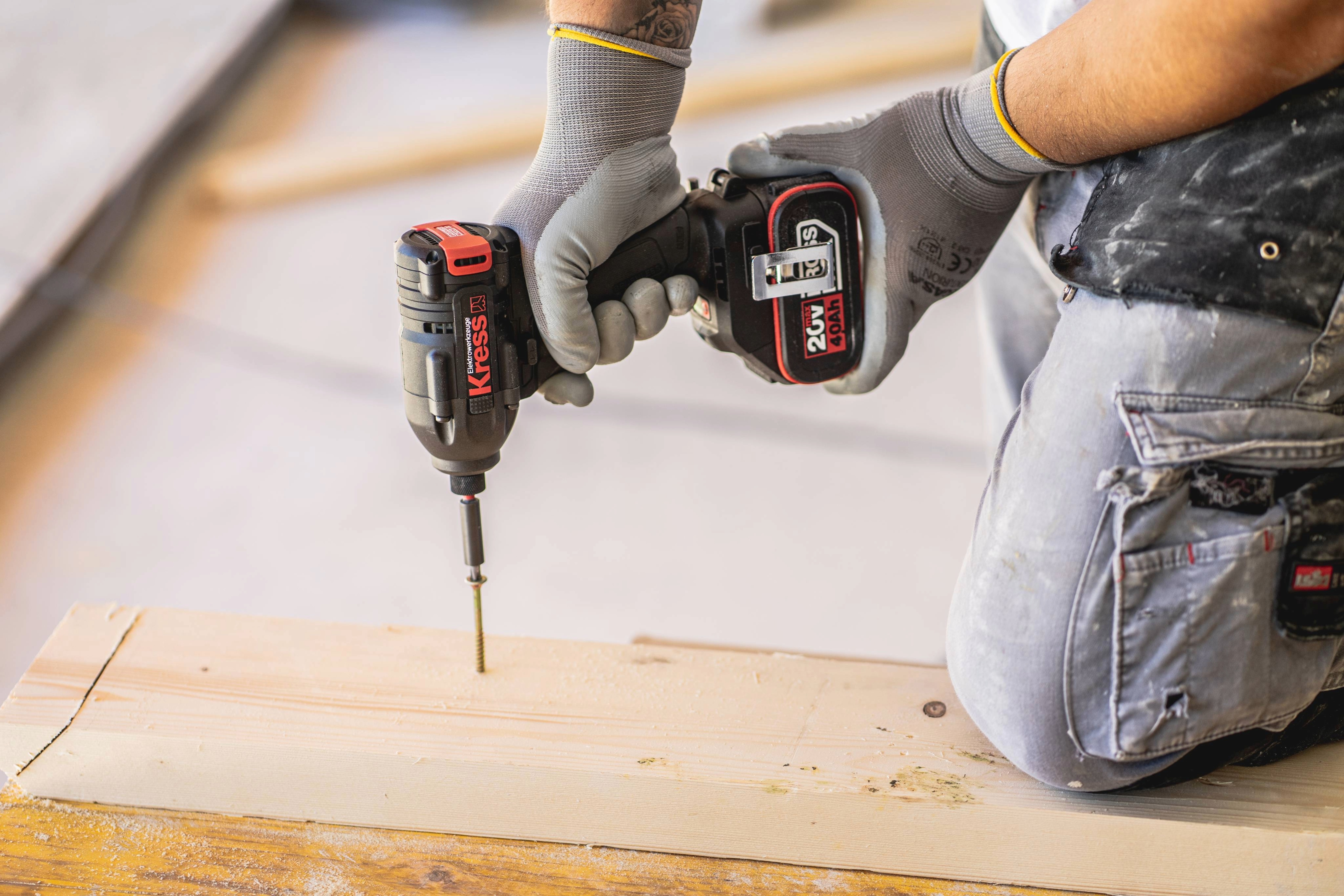 Atorn. Impacto Brushless 20V S/bat 230Nm