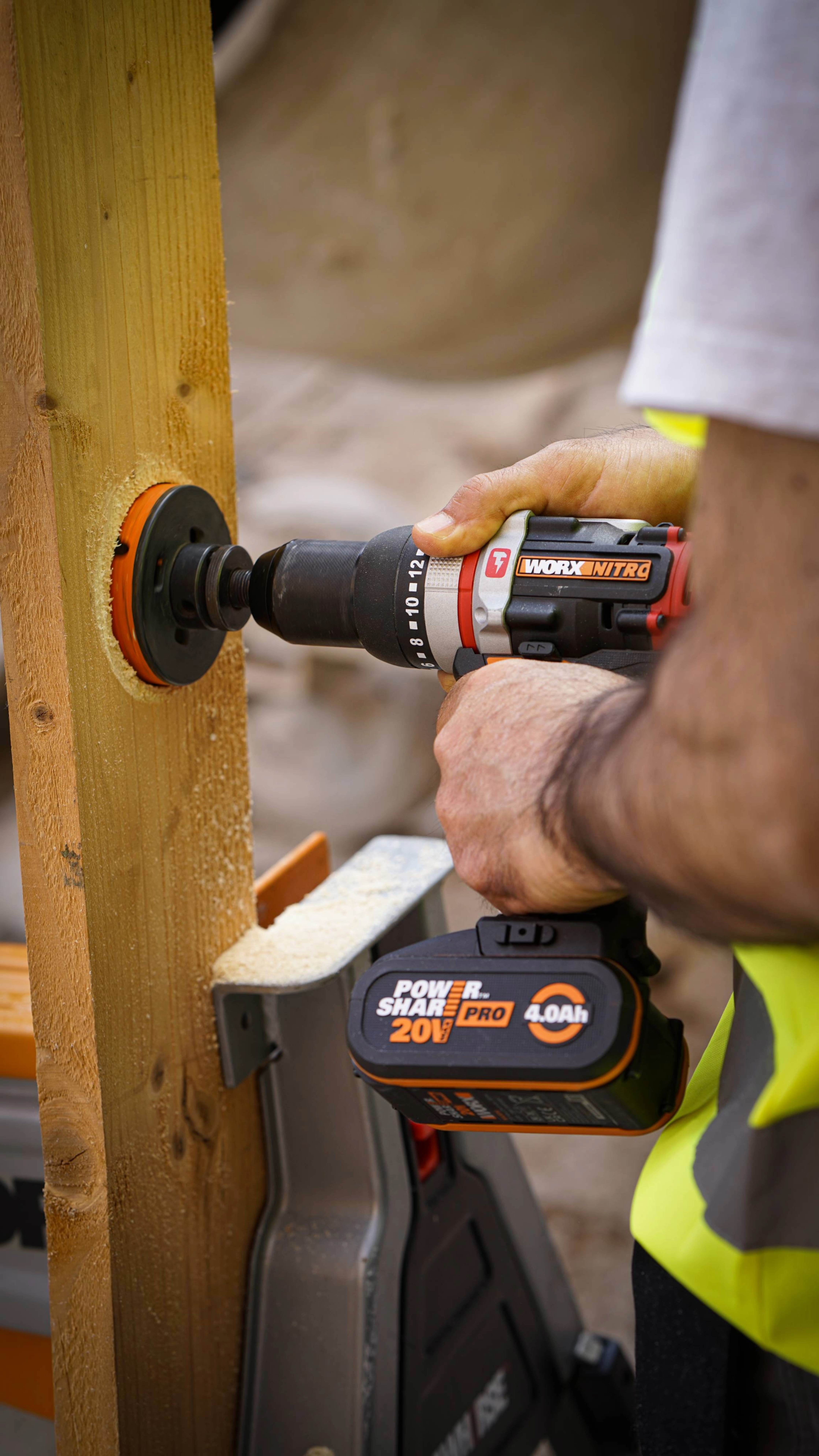 Worx WX354 - Taladro percutor Brushless Slammer Drill 20V 2.0Ah (2 bat)