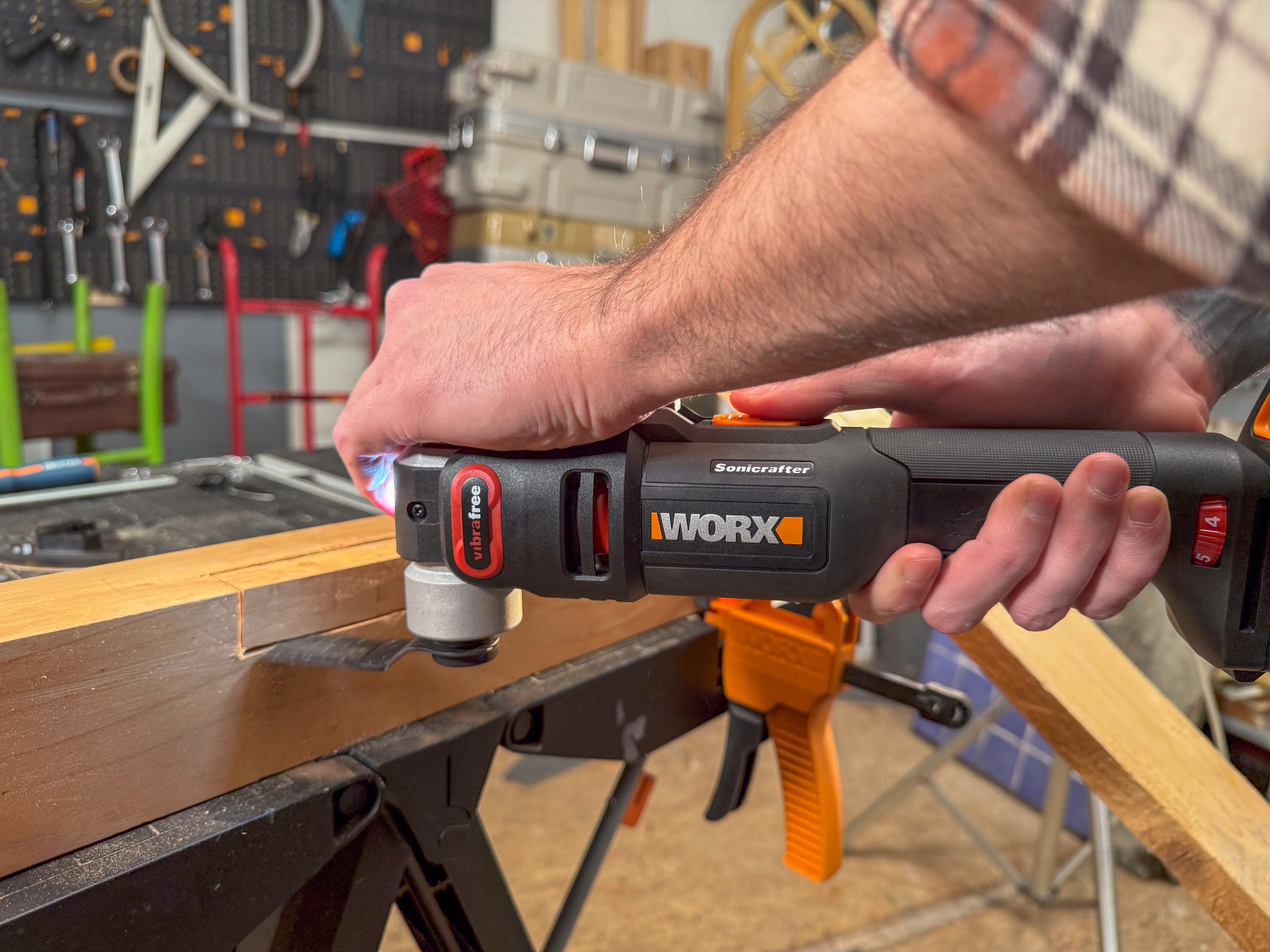 Worx WX698 - Multiherramienta Sonicrafter® BL NITRO 20V (1bat 2,0Ah)