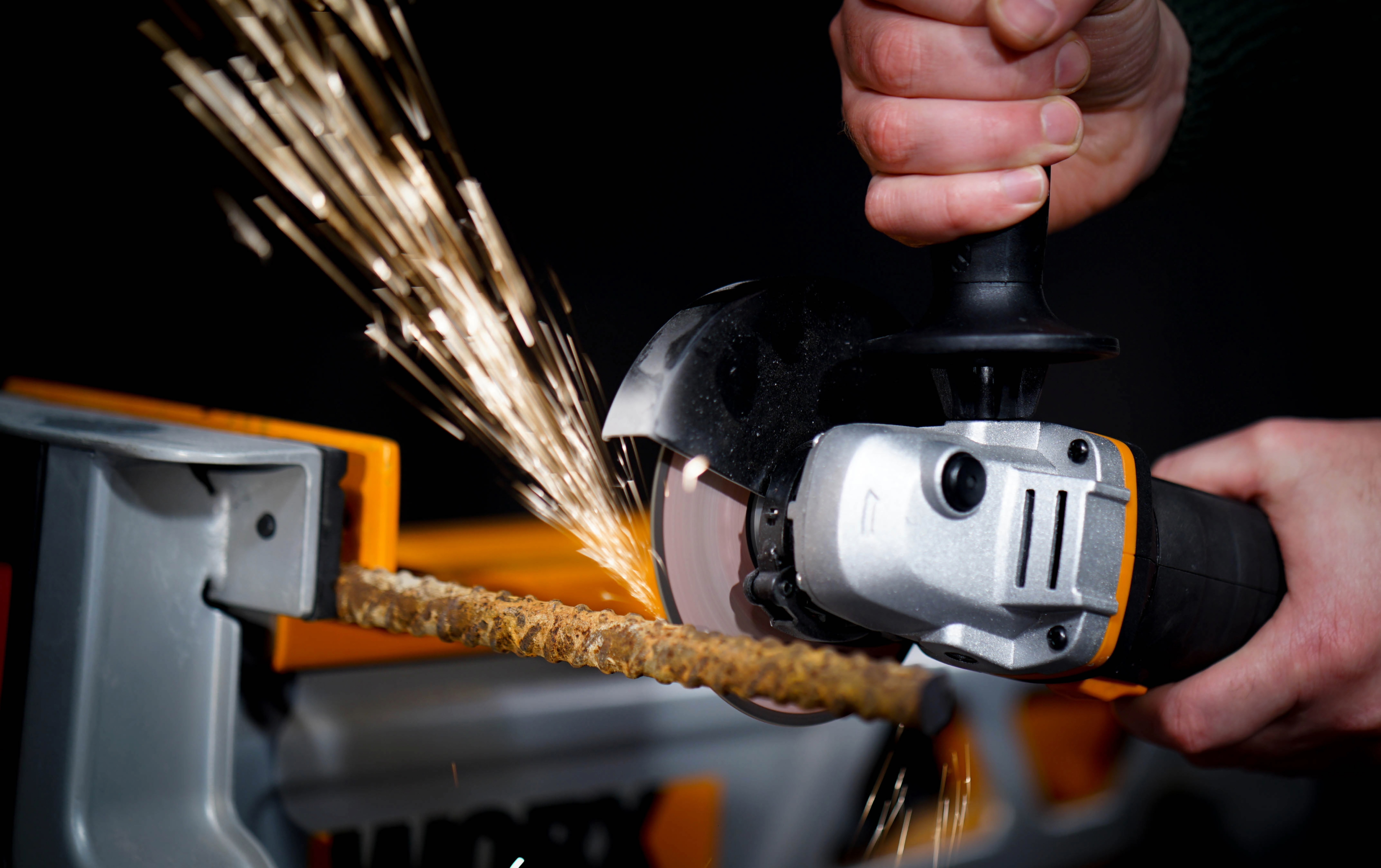 Worx WX803 - Amoladora 125mm 20V 2.0Ah+4.0Ah (2 bat)