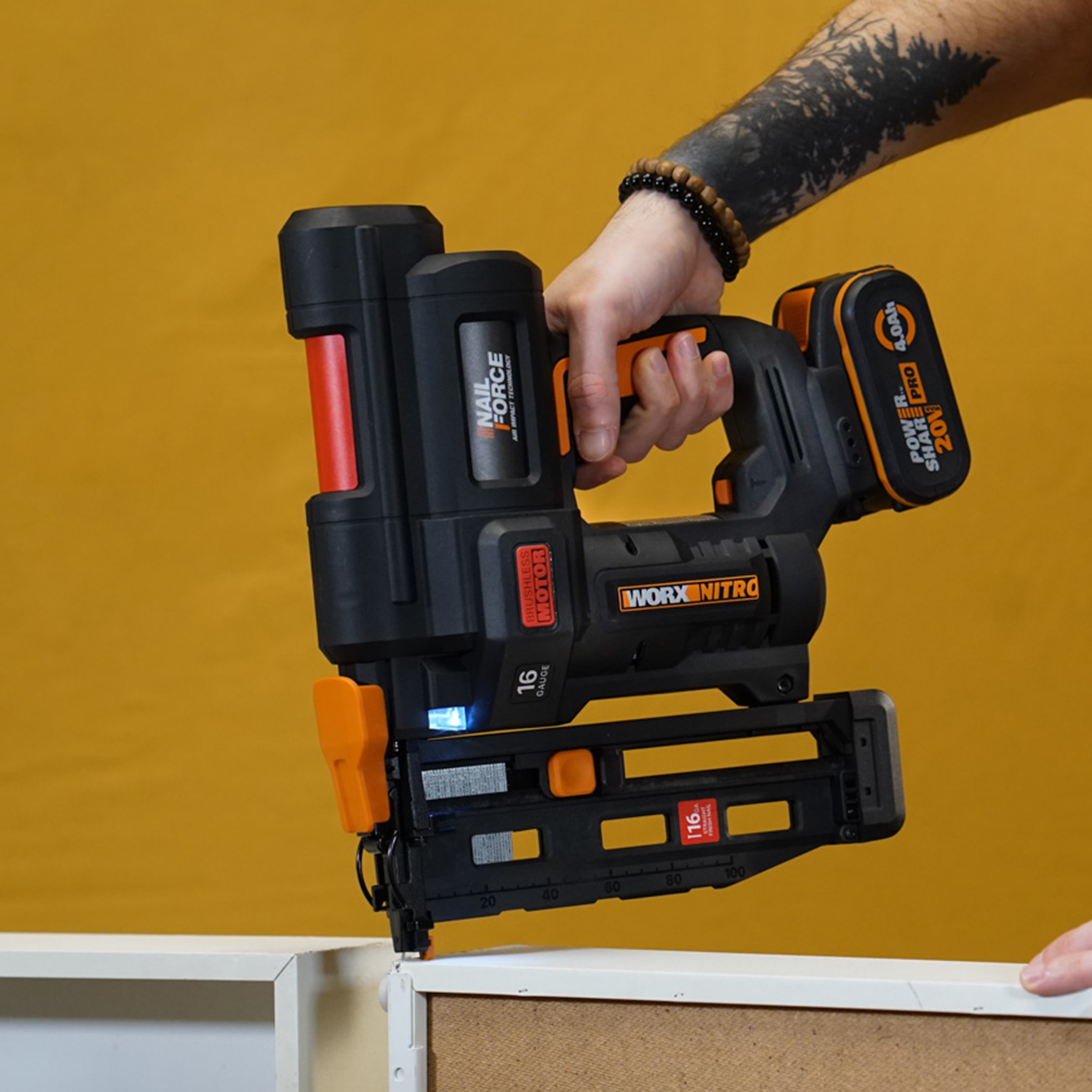 Worx WX841.9 - Clavadora BL NITRO 20V (S/bat)