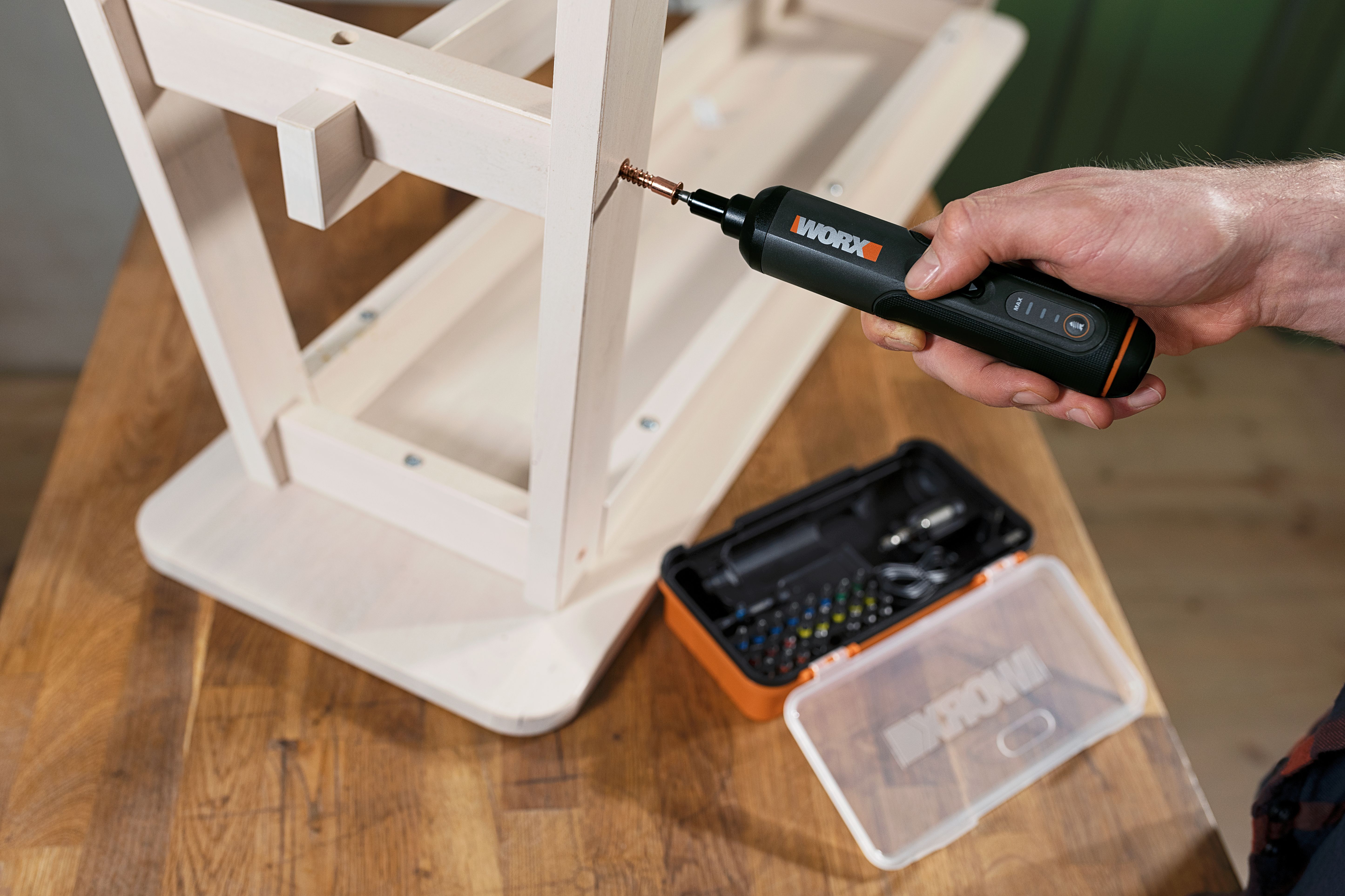 Worx WX240 - Atornillador horizontal 4V 1,5Ah