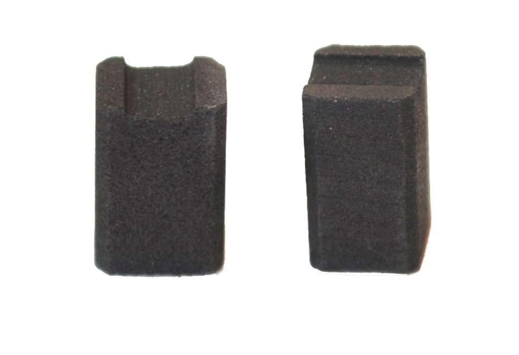 JGOS.ESCOBILLAS PVC DEWALT 494040-00 F*