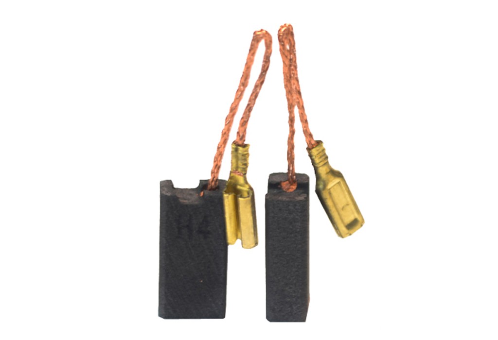 JGOS.ESCOBILLAS PVC AEG