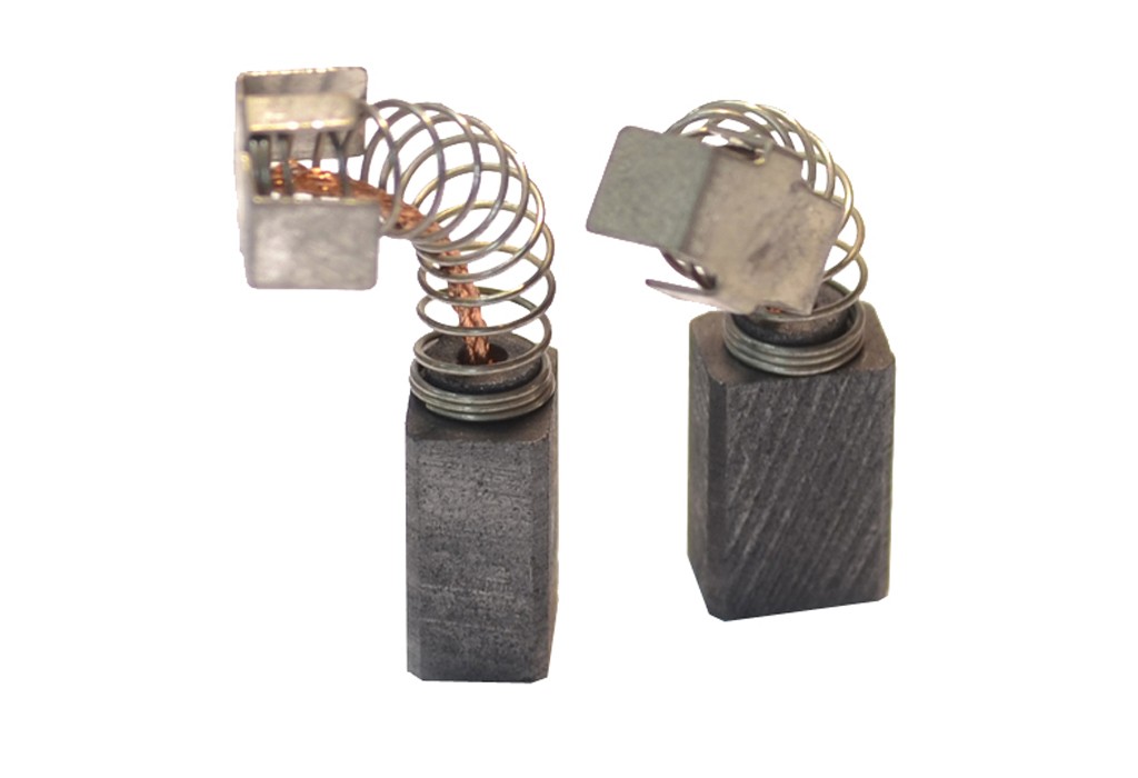 JGOS.ESCOBILLAS PVC MAKITA CB-117