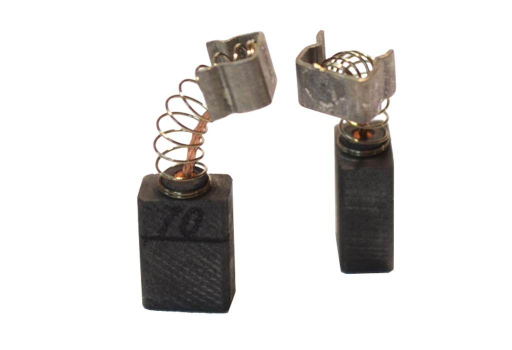 JGOS.ESCOBILLAS PVC MAKITA CB-70