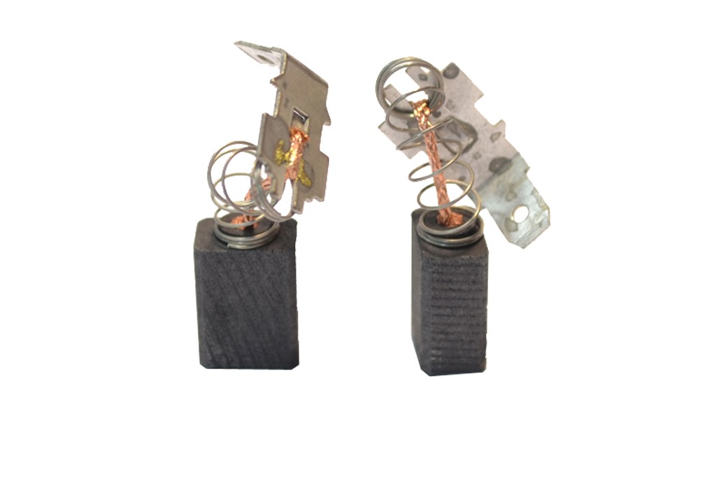 JGOS.ESCOBILLAS PVC MAKITA CB-415