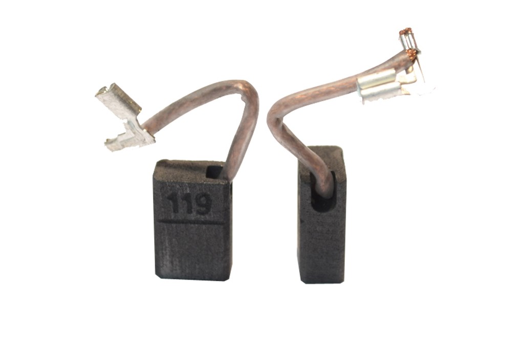 JGOS.ESCOBILLAS PVC MAKITA CB-119