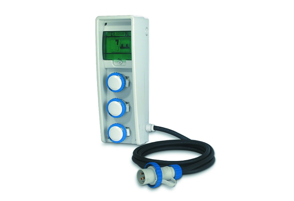 CUADRO 3X(2P+T) IP65