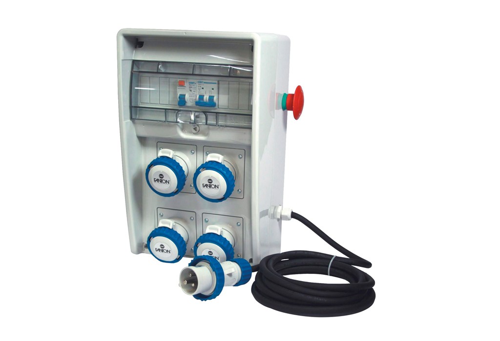 CUADRO 4x(2P+T)IP65+BOTON EME