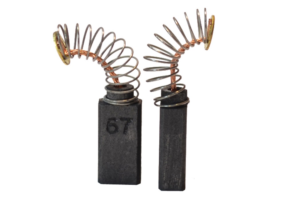 JGOS.ESCOBILLAS PVC AEG FG