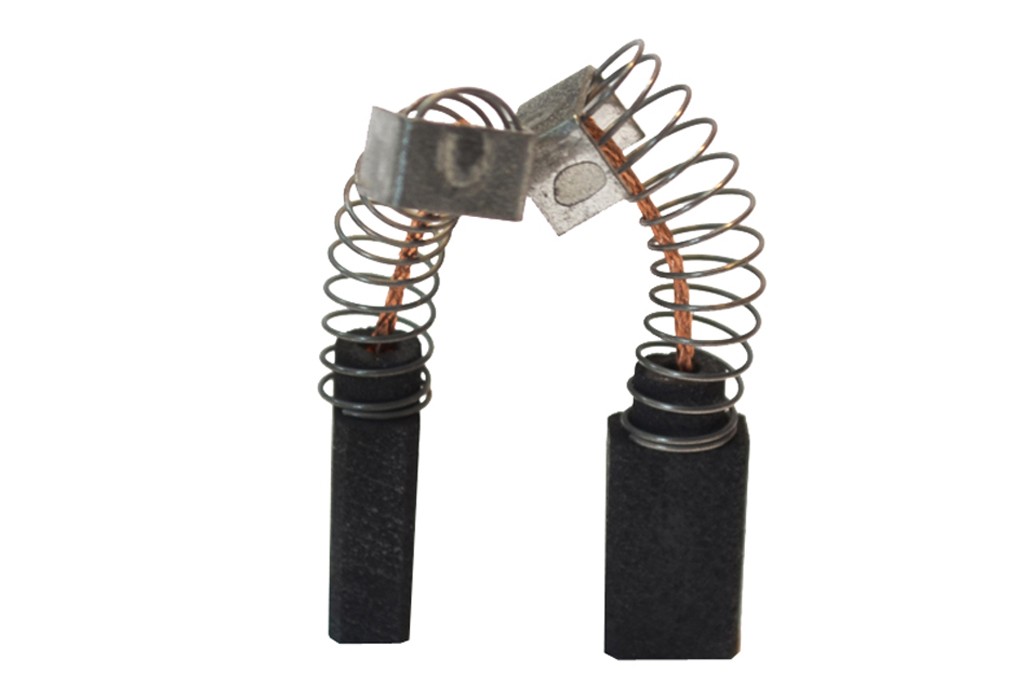 JGOS.ESCOBILLAS PVC AEG