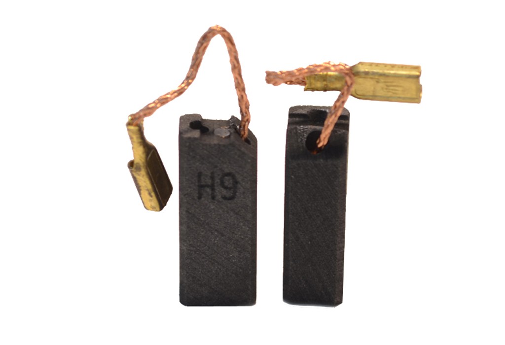 JGOS.ESCOBILLAS PVC HILTI