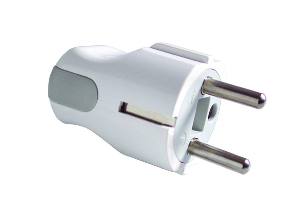 DOMESTICO CLAVIJ 2P+T 16A BL CORTO