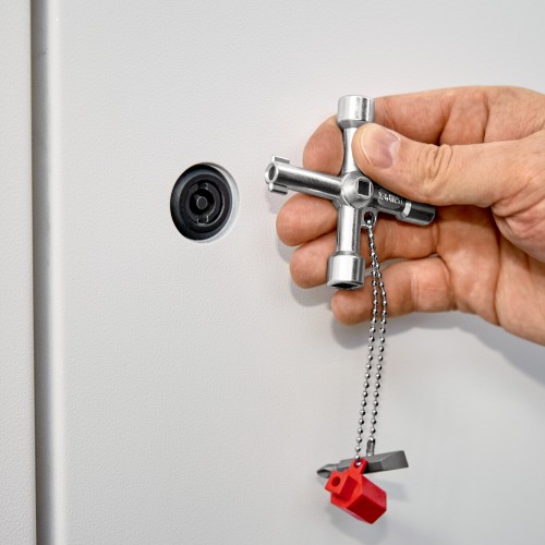 LLAVE PARA CABINAS DE CONTROL 76 mm