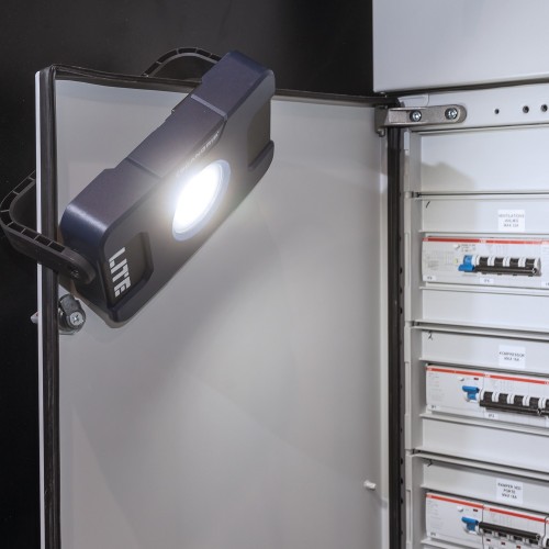 Foco LED híbrido FLOOD LITE M