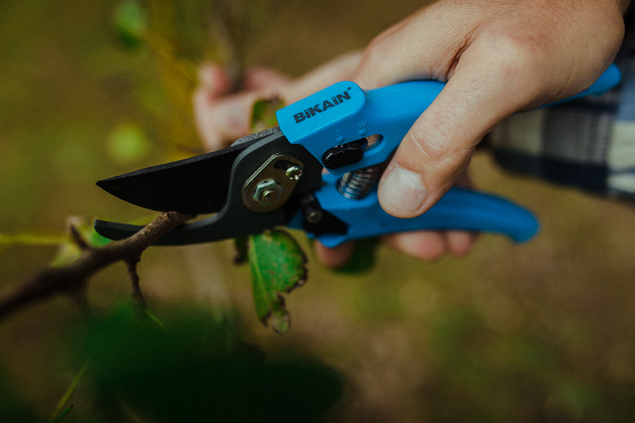 Tijera de poda ajustable en apertura 44R