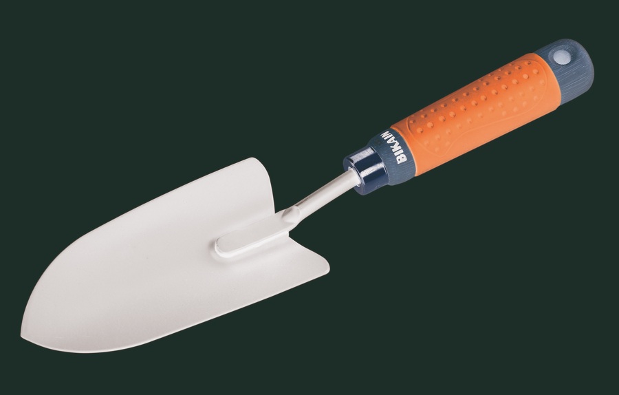 Pala ancha con mango madera engomado 81R