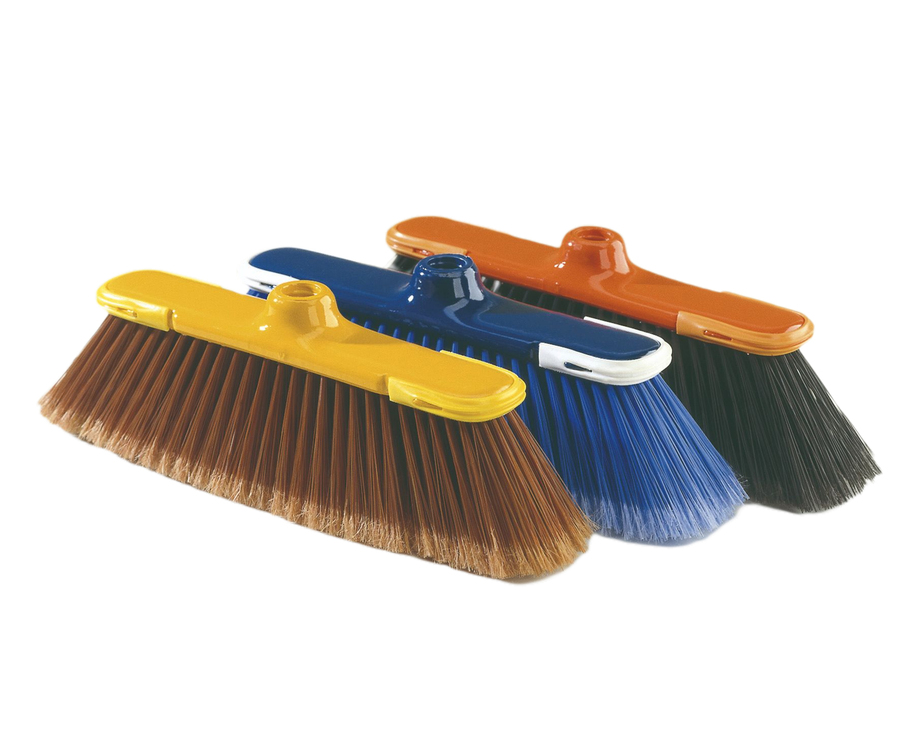 Escoba recta DIL02 fuerte alta calidad con gomas protectoras y mango de 140cm.