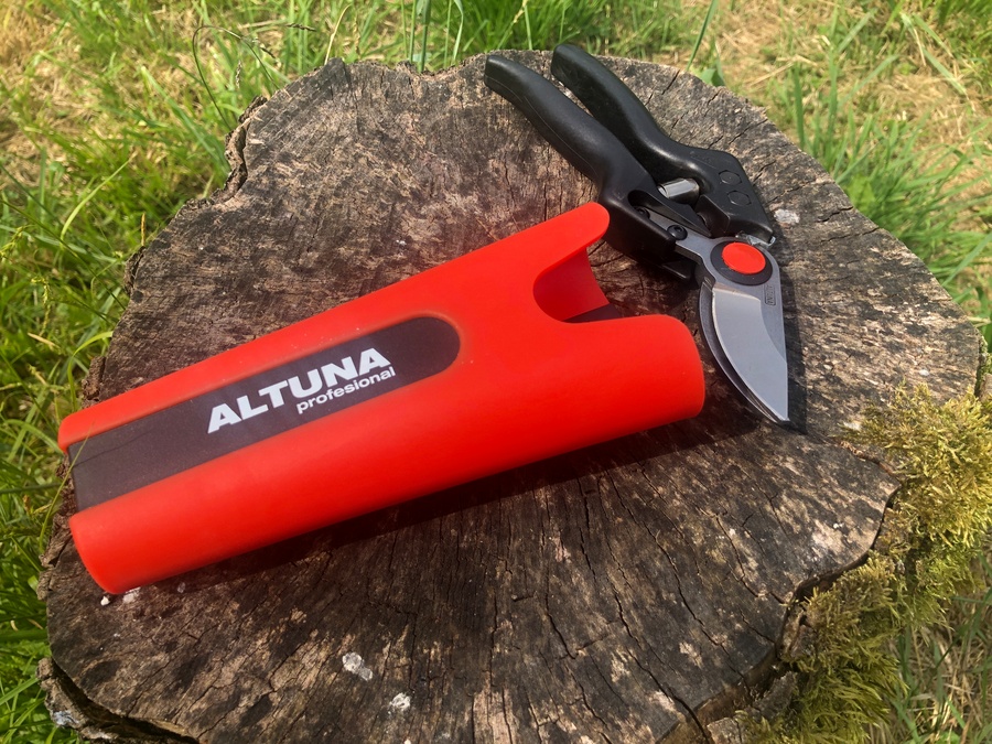 Tijera poda 1 mano fibra de carbono ALTUNA 8000