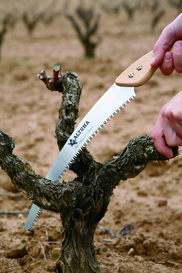 Serrucho de poda hoja curva 29601